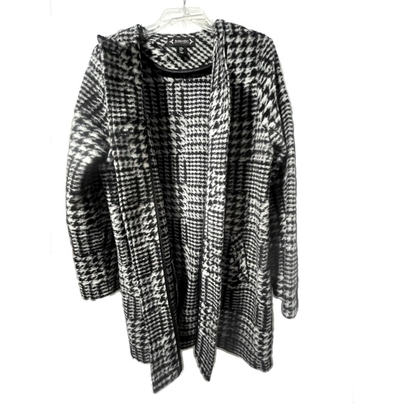 Nanette Lepore Wool Blend Houndstooth Coat, Size Medium (8-10) - Picture 6 of 8